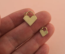 Load image into Gallery viewer, 14k Gold Geometric Heart Pendant