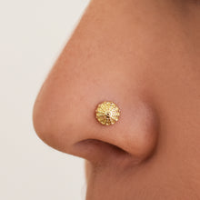 Load image into Gallery viewer, 14k Gold Filigree Dome Flower Stud Earring
