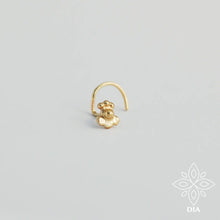 Load image into Gallery viewer, 14k Solid Gold Tiny Flower Nose Stud