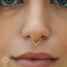 Load image into Gallery viewer, 14k Solid Gold Chevron Hoop Ring