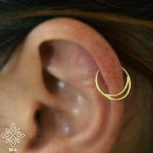 Load image into Gallery viewer, 14k Solid Gold Seamless Nose Ring