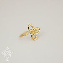 Load image into Gallery viewer, 14k Solid Gold Minimalist Flower Nose Ring
