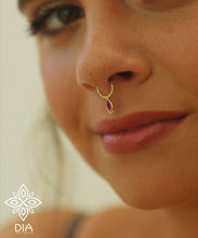 Load image into Gallery viewer, 14k Solid Gold Indian Drop Hoop Ring