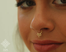 Load image into Gallery viewer, 14k Gold Dainty Flower Hoop Ring