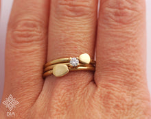 Load image into Gallery viewer, 14k Gold Classic Diamond Ring