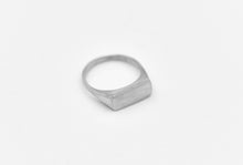 Load image into Gallery viewer, Sterling Silver Signet Rectangular Ring