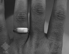 Load image into Gallery viewer, Sterling Silver Signet Rectangular Ring