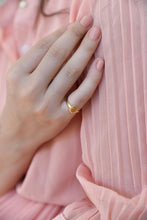 Load image into Gallery viewer, 22k Gold Shiny Signet Oval Ring - Leah
