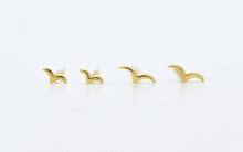 Load image into Gallery viewer, 14K Gold Tiny Birds Stud Earrings