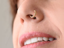 Load image into Gallery viewer, 14k Gold Flower Band Hoop Ring
