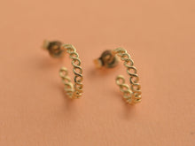 Load image into Gallery viewer, 14k Gold Elegant Huggie Hoop Earrings