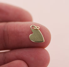Load image into Gallery viewer, 14k Gold Tiny Heart Pendant