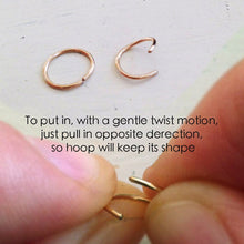 Load image into Gallery viewer, 14k Gold Plain Nose Hoop