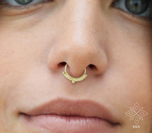 Load image into Gallery viewer, 14k Gold Bohemian Dotted Hoop Ring