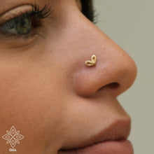 Load image into Gallery viewer, 14k Gold Tiny Butterfly Nose Stud