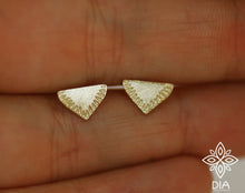 Load image into Gallery viewer, 14k Gold Tribal Triangle Earrings