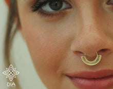 Load image into Gallery viewer, 14k Slid Gold Tribal Hoop Ring