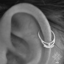Load image into Gallery viewer, Silver Beaded Nose Hoop