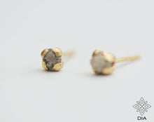 Load image into Gallery viewer, 14k Gold Raw Diamond Earrings