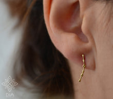 Load image into Gallery viewer, 14k Solid Gold Dainty Ear Climber Earring - Skylar
