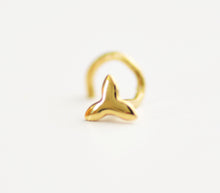 Load image into Gallery viewer, 14k Gold Trinity Nose Stud