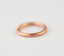 Load image into Gallery viewer, 14k Solid Gold Seamless Plain Nose Ring