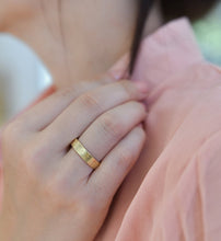 Load image into Gallery viewer, 14K Gold Birds Pattern Ring