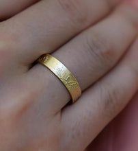 Load image into Gallery viewer, 14K Gold Birds Pattern Ring