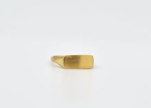 Load image into Gallery viewer, 18k Solid Gold Matte Rectangle Signet Ring Pinkie Ring - Violet