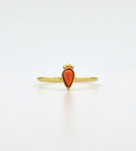 Load image into Gallery viewer, 14k Gold Pink Coral Drop Ring