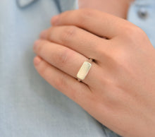 Load image into Gallery viewer, Sterling Silver Signet Rectangular Ring