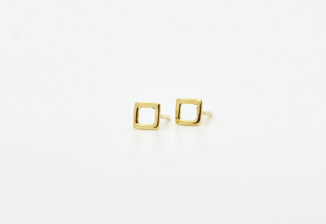 14k Gold Dainty Square Stud Earrings