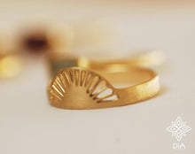 Load image into Gallery viewer, 14k Solid Gold Dainty Sun Ring - Summer