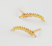 Load image into Gallery viewer, 14k Solid Gold Fern Leaf Ear Climber Earring - Naomi