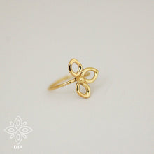 Load image into Gallery viewer, 14k Gold Tiny Flower Hoop Earrings