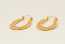 Load image into Gallery viewer, 14k Gold Large Boho Hoop Earrings