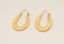 Load image into Gallery viewer, 14k Gold Large Boho Hoop Earrings