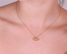 Load image into Gallery viewer, 14k Gold Oval Filigree Pendant