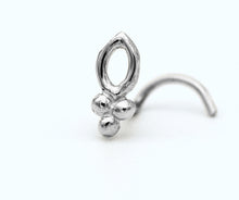 Load image into Gallery viewer, Silver Tribal Flower Nose Stud