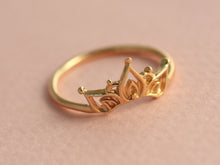 Load image into Gallery viewer, 14k Solid Gold Dainty Crown Ring - Meodi