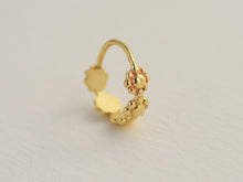Load image into Gallery viewer, 14k Gold Flower Band Hoop Ring