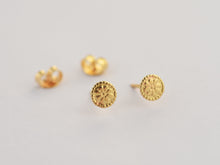Load image into Gallery viewer, 14k Gold Tiny Floral Stud Earrings