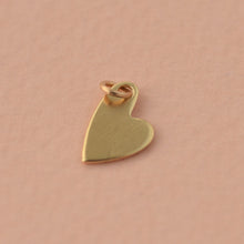 Load image into Gallery viewer, 14k Gold Tiny Heart Pendant