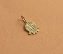 Load image into Gallery viewer, 14k Gold Hand of Fatima Pendant