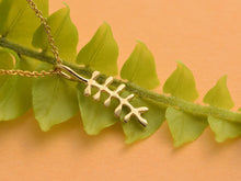 Load image into Gallery viewer, 14k Gold Fern Pendant