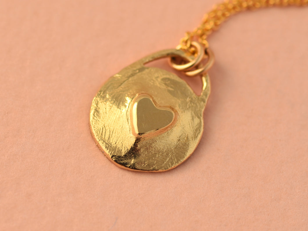 14k Gold Heart Necklace - Love Heart Dar