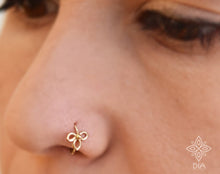 Load image into Gallery viewer, 14k Solid Gold Minimalist Flower Nose Ring
