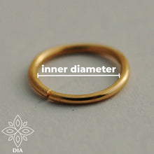 Load image into Gallery viewer, 14k Gold Trio Dots Hoop Ring
