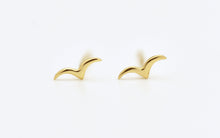 Load image into Gallery viewer, 14K Gold Tiny Birds Stud Earrings
