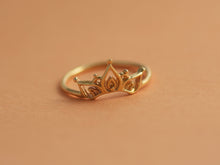 Load image into Gallery viewer, 14k Solid Gold Dainty Crown Ring - Meodi

